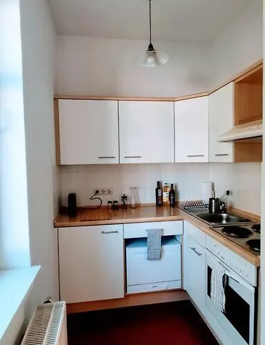 Modern Studio08 With Big Balcony In The Neustadt Daire *